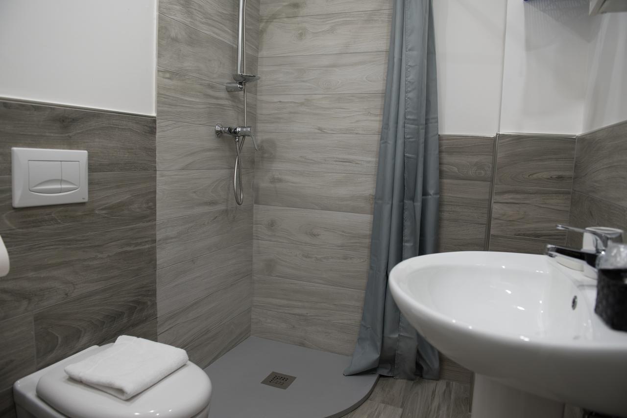 B&B Decarlo Property Tropea Eksteriør billede
